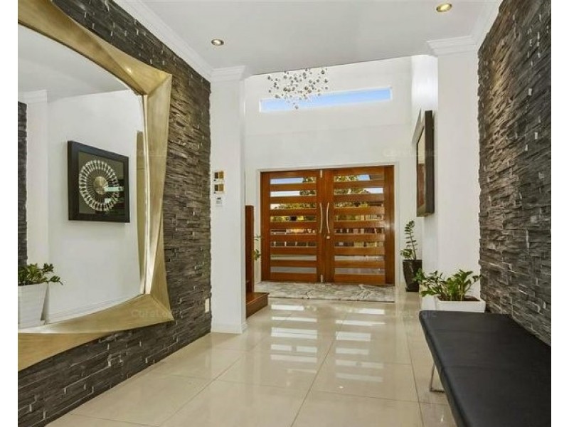 46 Coomera Court, Helensvale QLD 4212