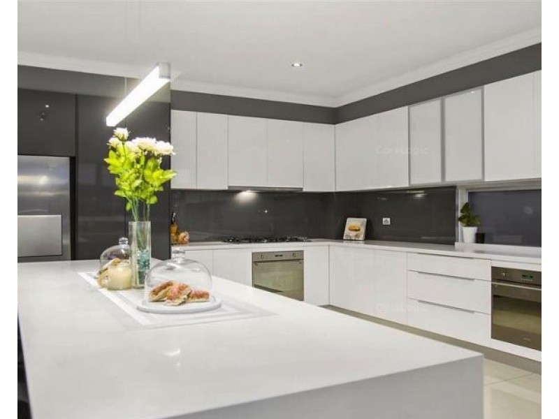 46 Coomera Court, Helensvale QLD 4212