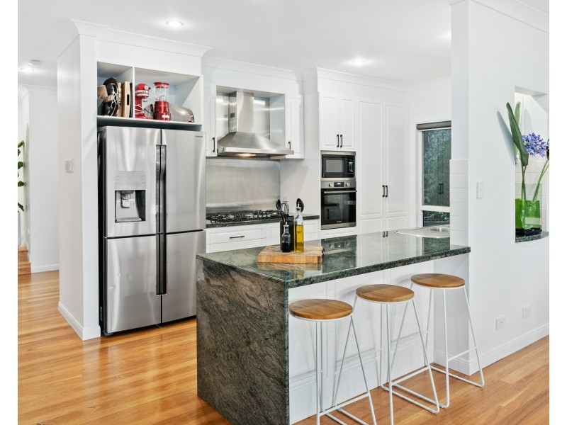 241 Dewar Terrace, Corinda QLD 4075