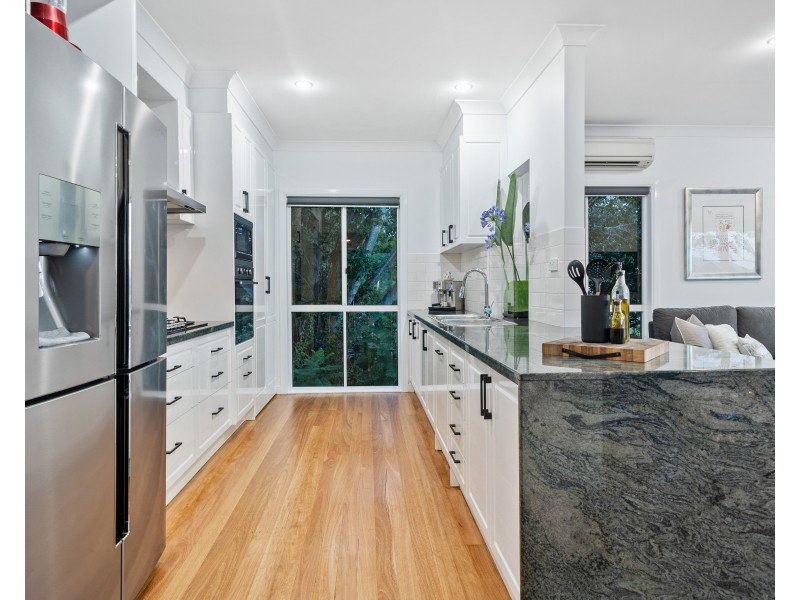 241 Dewar Terrace, Corinda QLD 4075