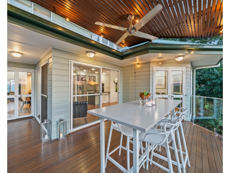 241 Dewar Terrace, Corinda QLD 4075