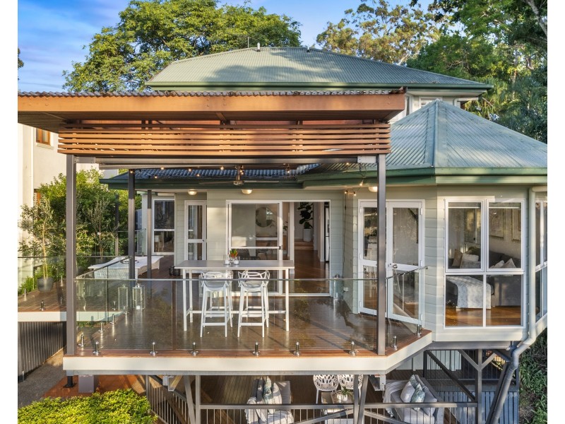 241 Dewar Terrace, Corinda QLD 4075