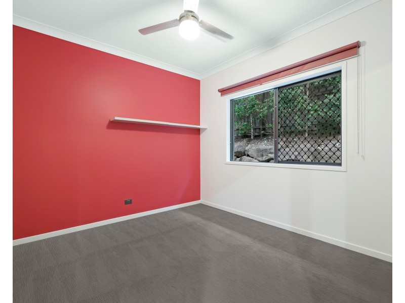 9 Button Quail Court, Gilston QLD 4211