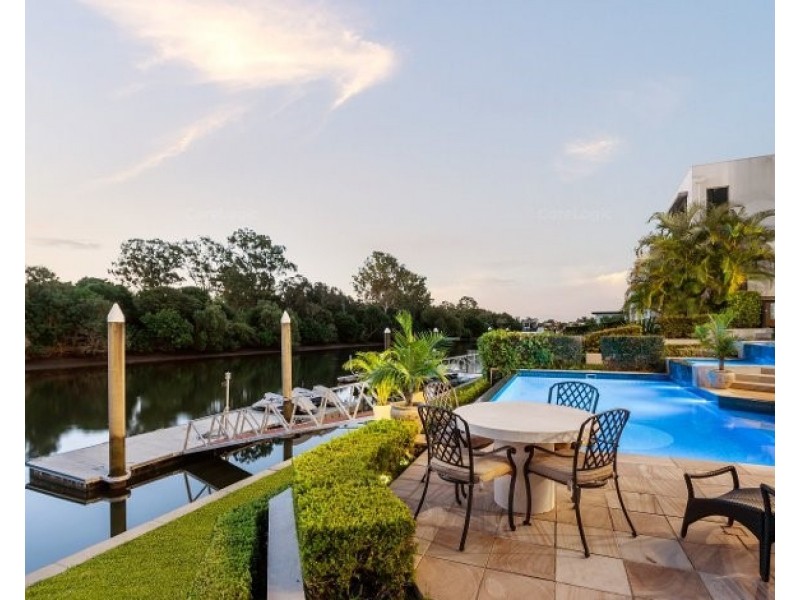 2510 Cressbrook Drive, Hope Island QLD 4212