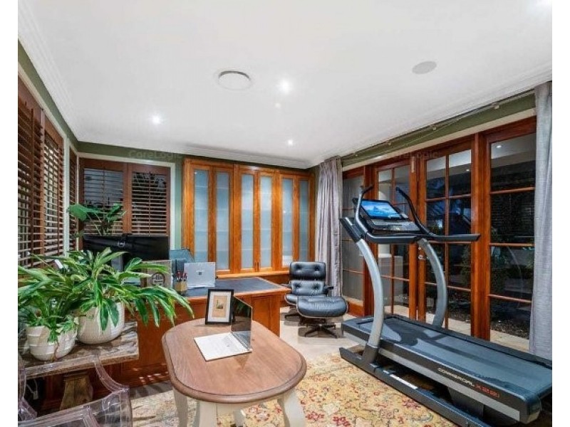 2510 Cressbrook Drive, Hope Island QLD 4212
