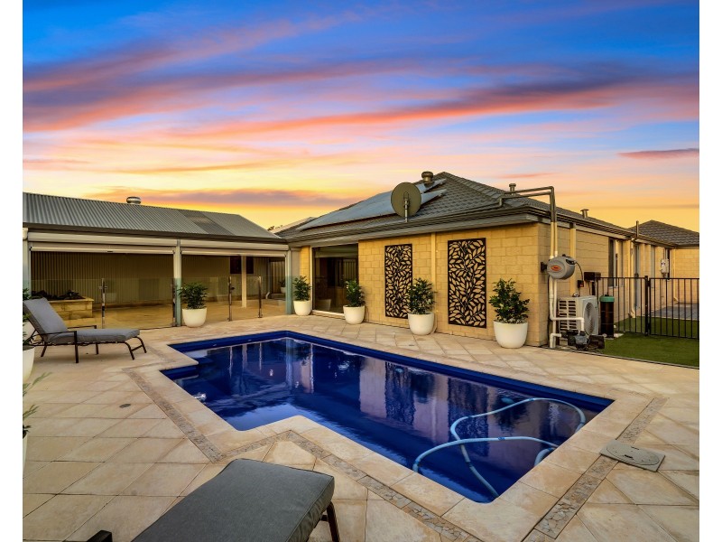 10 Melba Way, Dalyellup WA 6230