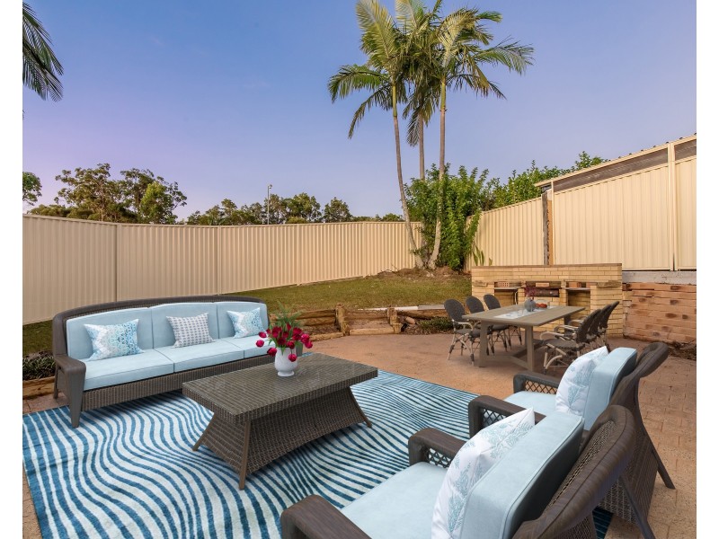 3 Ashburton Close, Arundel QLD 4214