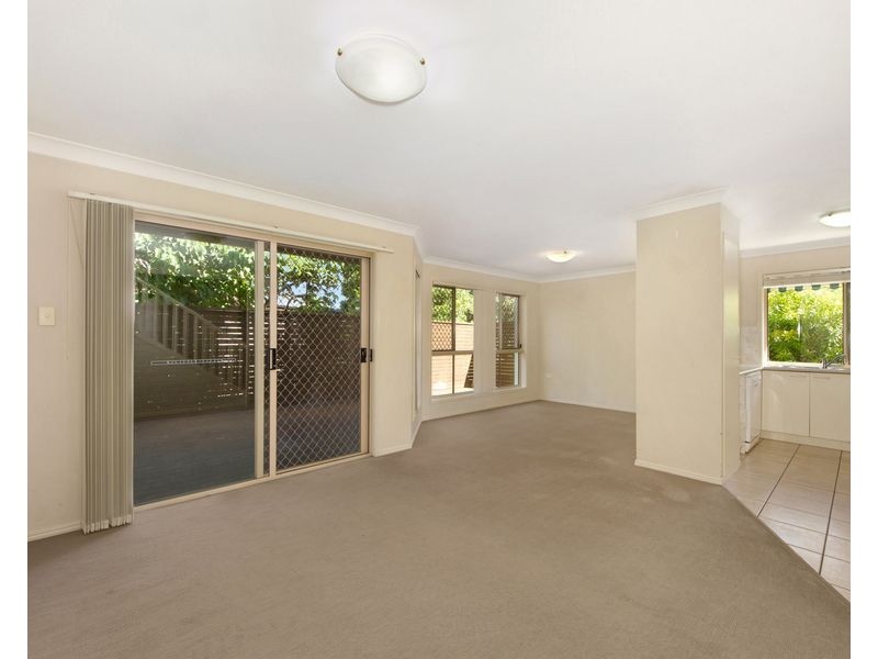 3/50 Blake Street, Southport QLD 4215