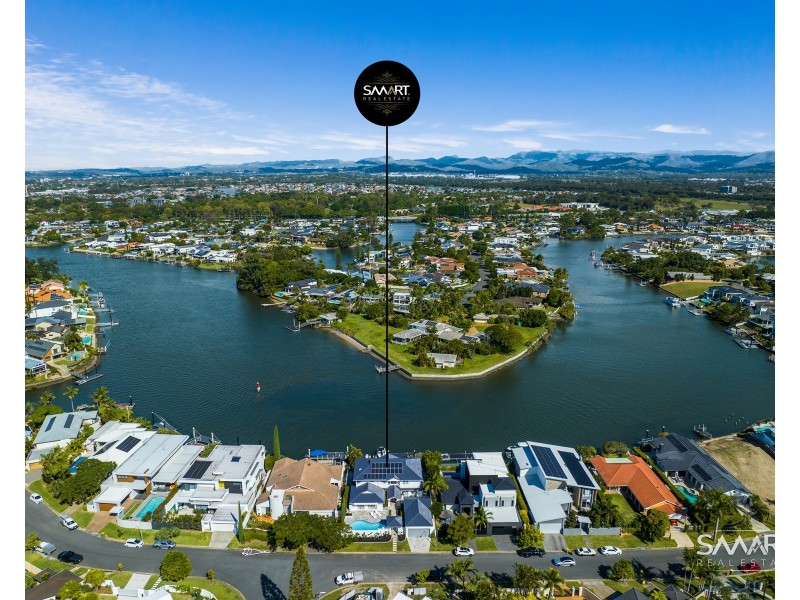 15 Donegal Crescent, Sorrento QLD 4217