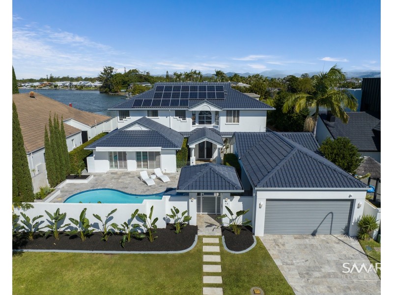 15 Donegal Crescent, Sorrento QLD 4217