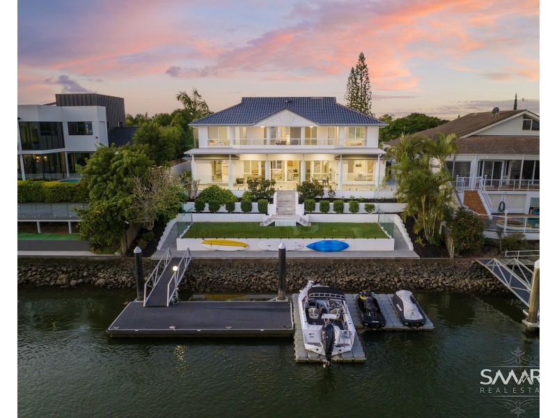 15 Donegal Crescent, Sorrento QLD 4217