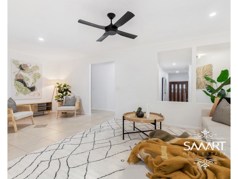 10 Ocean View Street, Benowa QLD 4217