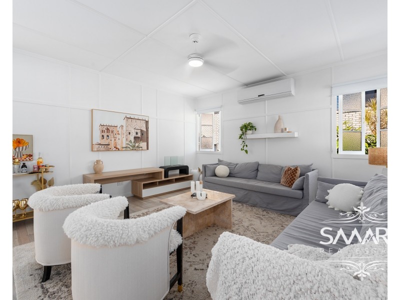 11 Kingsley Street, Labrador QLD 4215