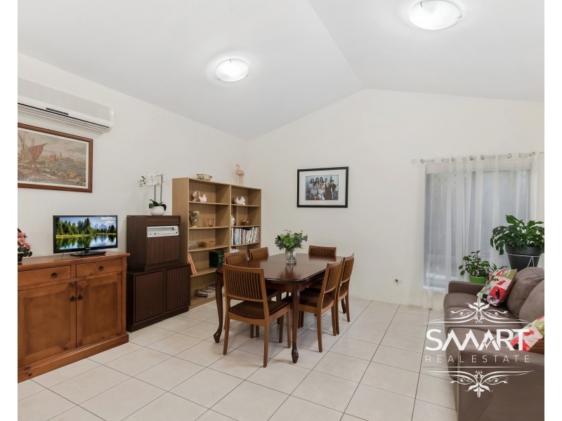 11 Rimu Place, Molendinar QLD 4214