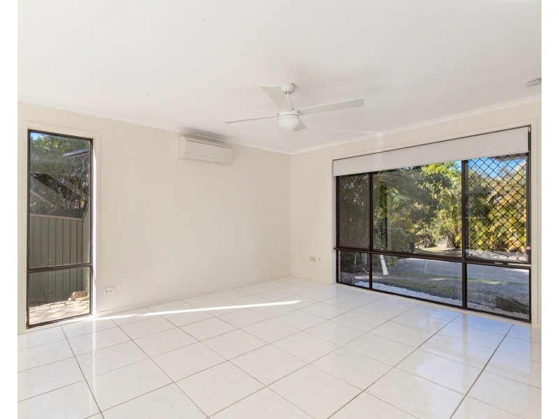6/35 McMillan Street, Labrador QLD 4215