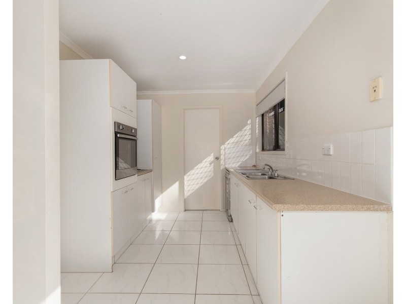 6/35 McMillan Street, Labrador QLD 4215