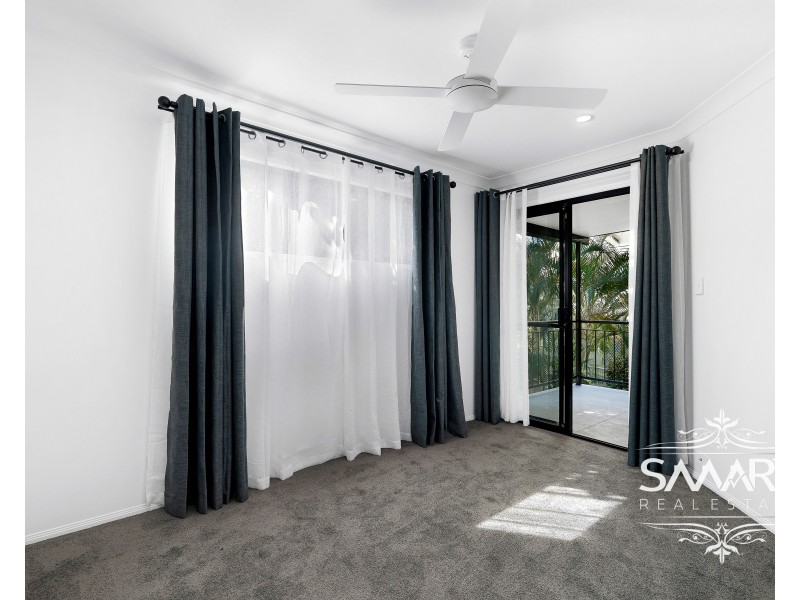4/63 Muir Street, Labrador QLD 4215