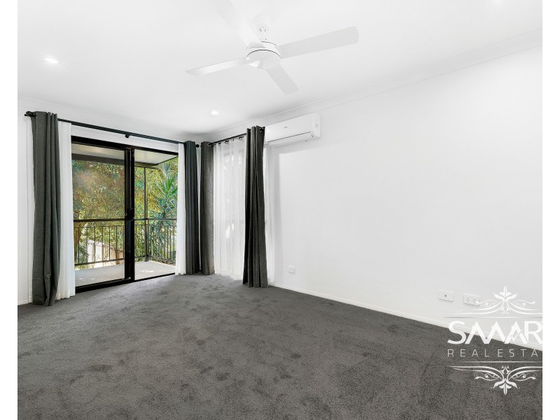 4/63 Muir Street, Labrador QLD 4215