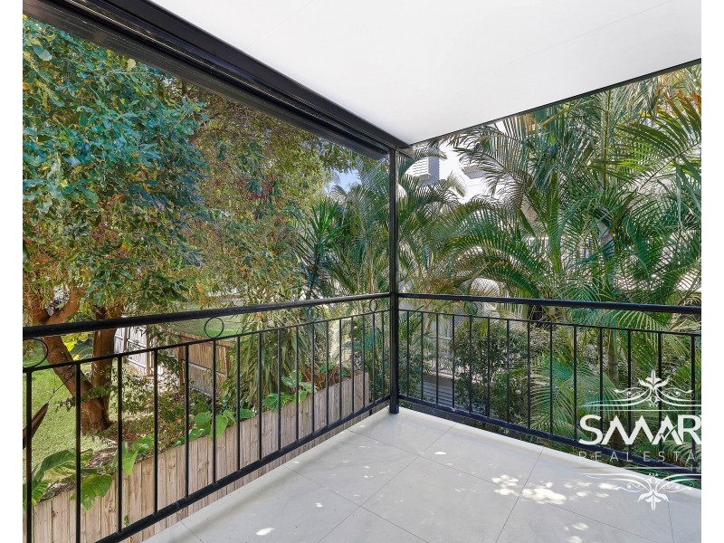 4/63 Muir Street, Labrador QLD 4215