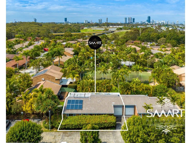 129/97 Edmund Rice Drive, Southport QLD 4215