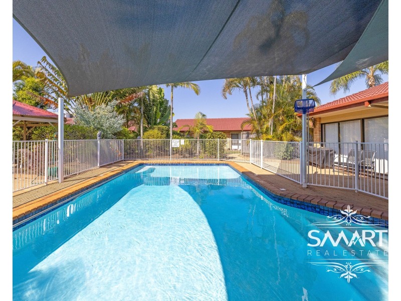 2/35 Saint Kevins Avenue, Benowa QLD 4217