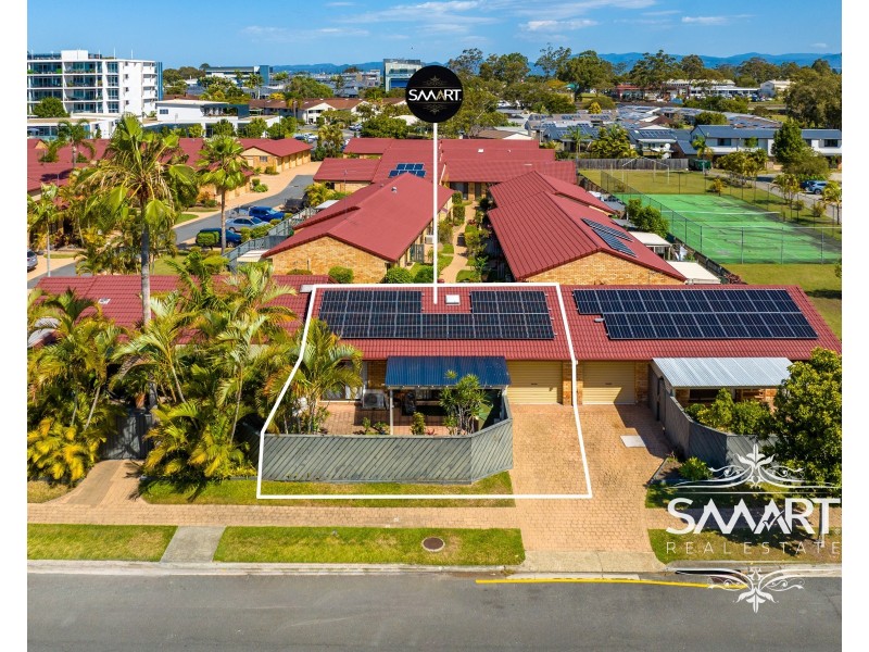 2/35 Saint Kevins Avenue, Benowa QLD 4217