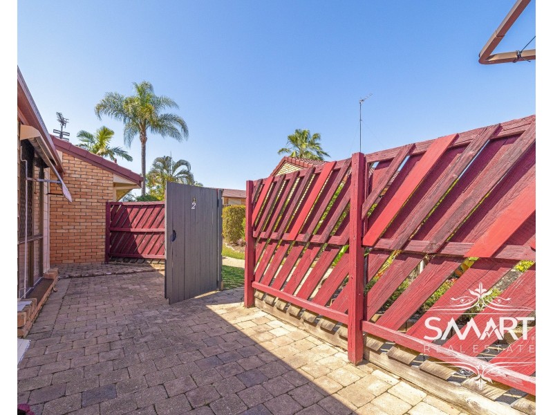 2/35 Saint Kevins Avenue, Benowa QLD 4217