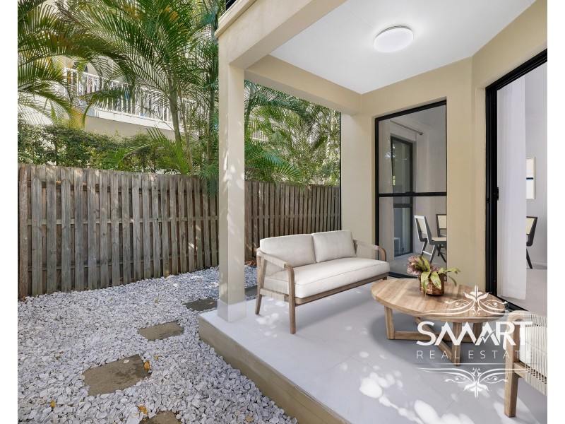 4/63 Muir Street, Labrador QLD 4215