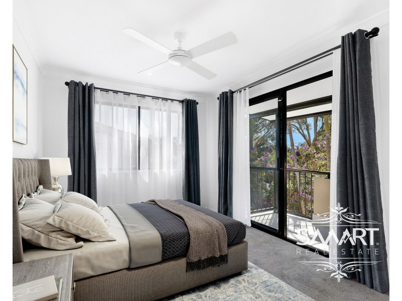 4/63 Muir Street, Labrador QLD 4215