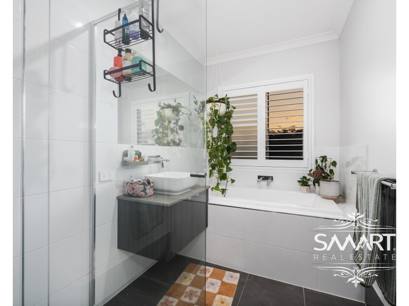 28 Aspen Way, Arundel QLD 4214
