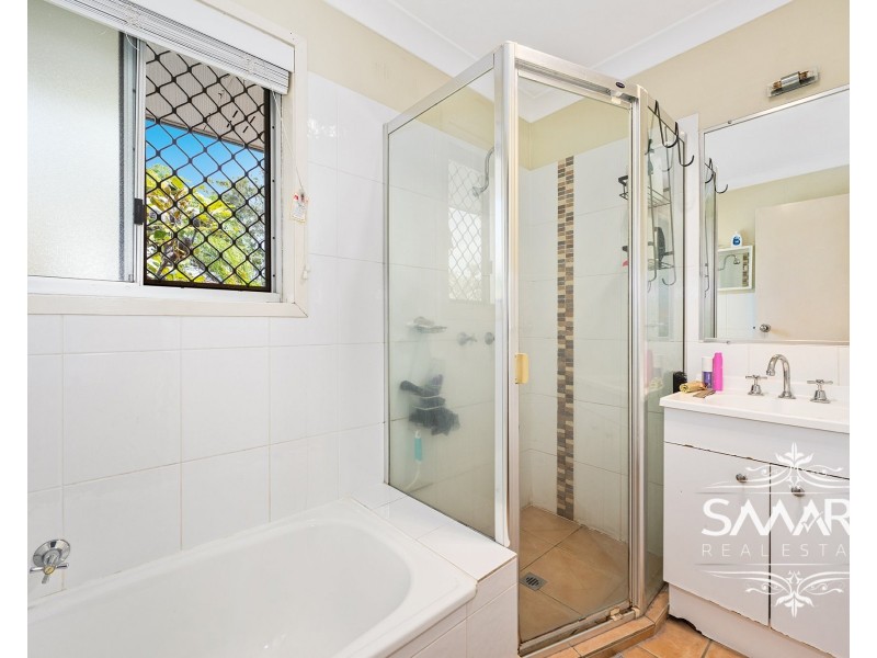 20 Coachwood Drive, Molendinar QLD 4214