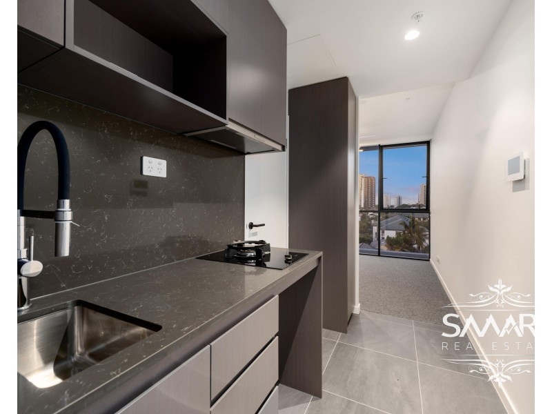 507a & 507b/26 Dalpura Street, Chevron Island QLD 4217