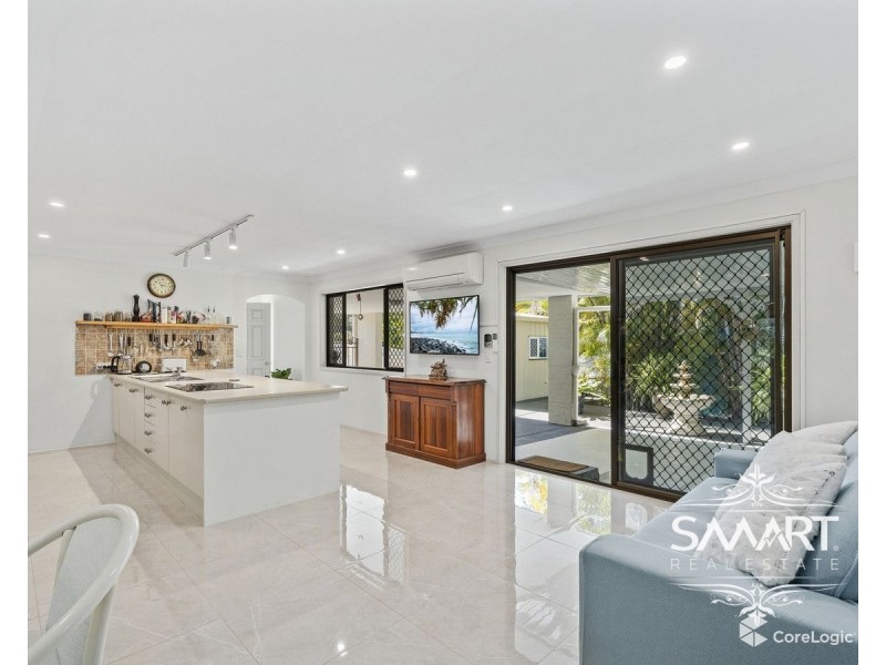28 Balfour Crescent, Highland Park QLD 4211