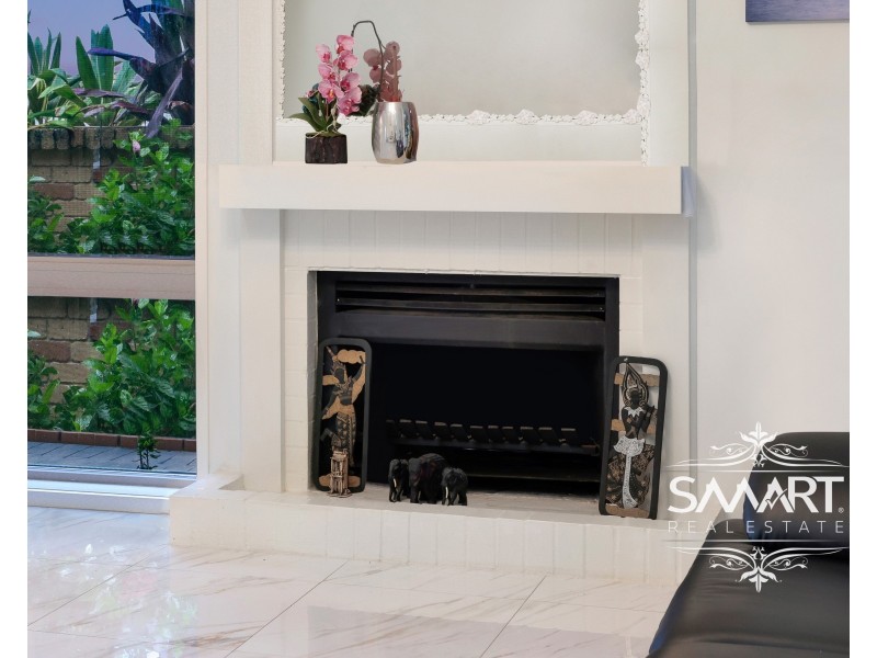 72 Waitomo Street, Broadbeach Waters QLD 4218