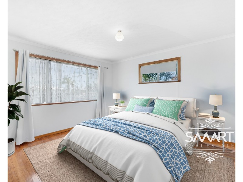 16 Lydia Grove, Southport QLD 4215