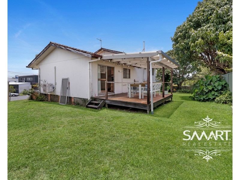 16 Lydia Grove, Southport QLD 4215