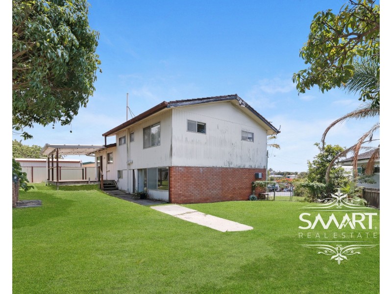 16 Lydia Grove, Southport QLD 4215