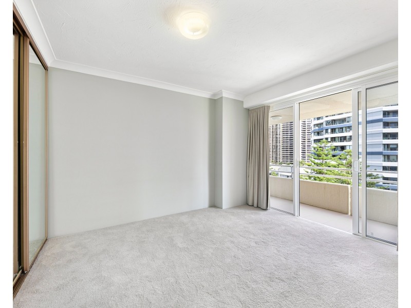 1004/20 Esplanade, Surfers Paradise QLD 4217