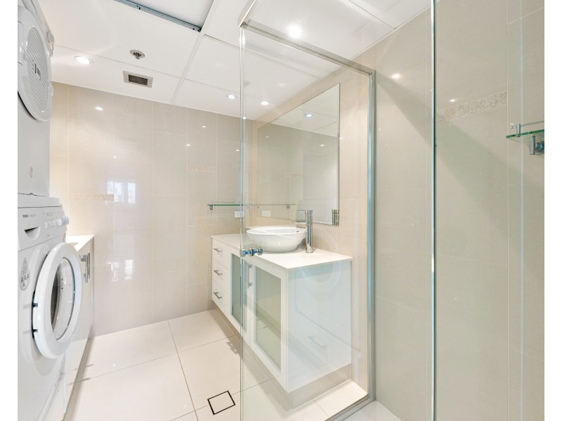 1004/20 Esplanade, Surfers Paradise QLD 4217