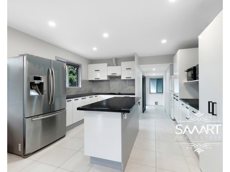 26 Forrest Avenue, Molendinar QLD 4214