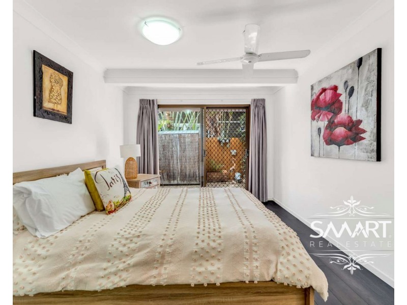 1/64 Paradise Island, Surfers Paradise QLD 4217