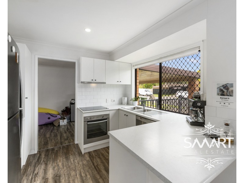 2/32 Botanical Drive, Labrador QLD 4215