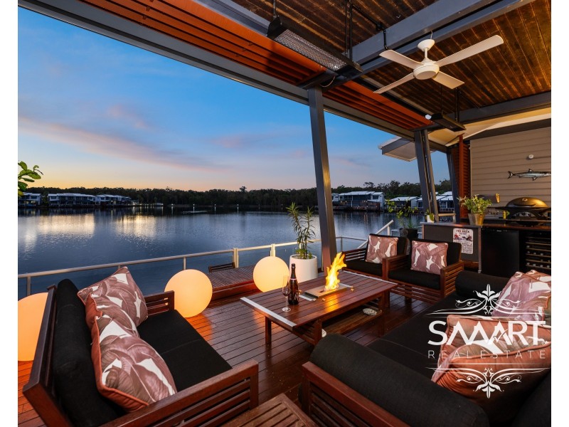 8/1 Manacor Place, Coombabah QLD 4216