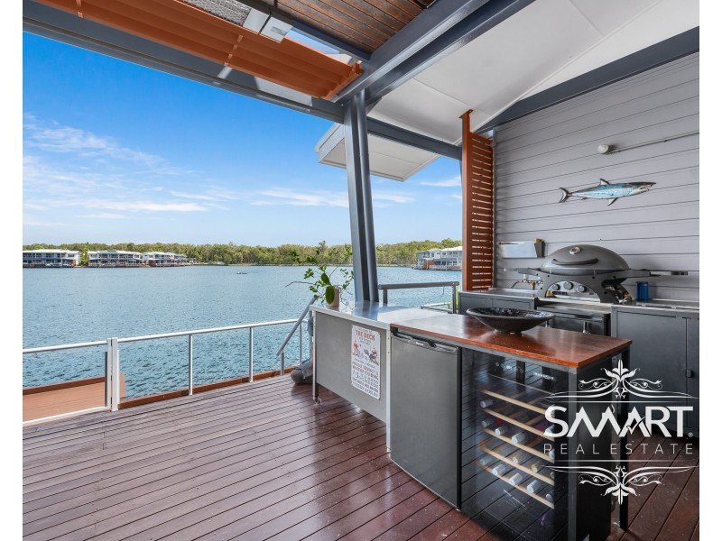 8/1 Manacor Place, Coombabah QLD 4216