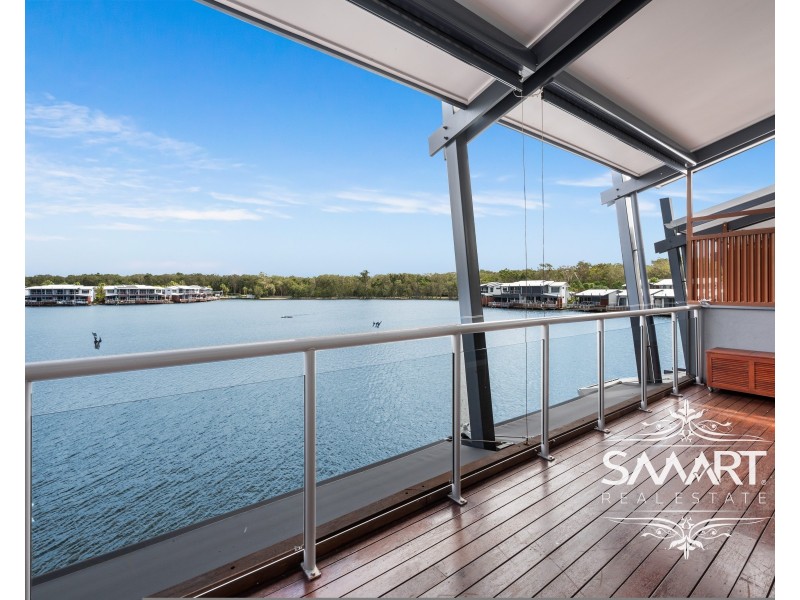 8/1 Manacor Place, Coombabah QLD 4216