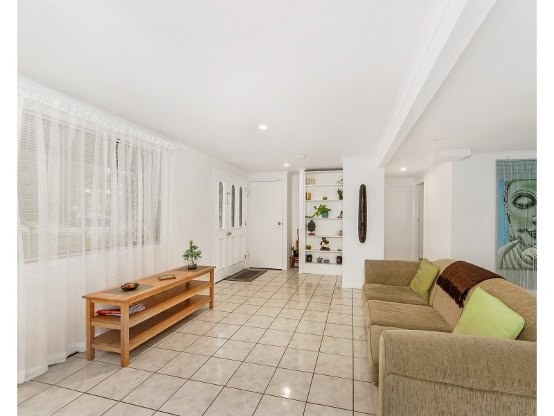 27 Mortensen Road, Nerang QLD 4211