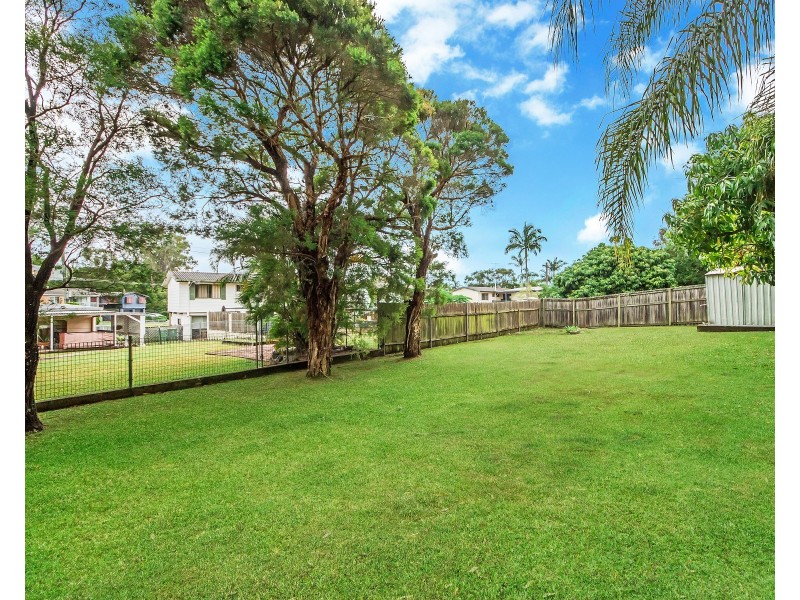 27 Mortensen Road, Nerang QLD 4211