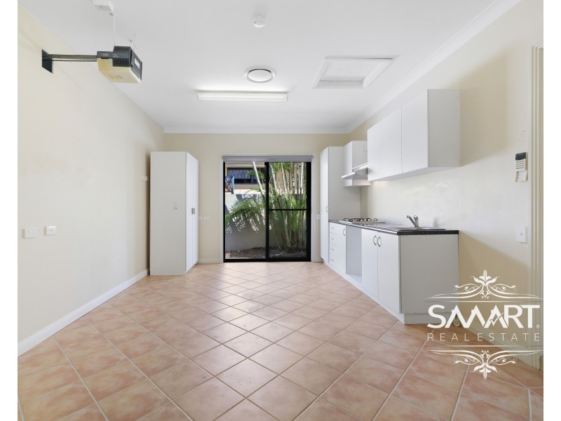 9 Claremont Drive, Robina QLD 4226