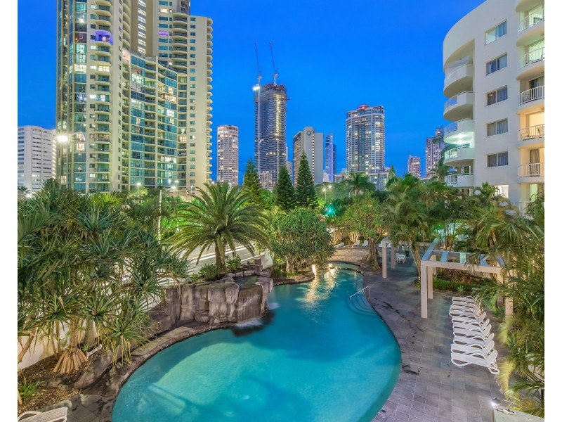 208 & 209/140-144 Ferny Avenue, Surfers Paradise QLD 4217