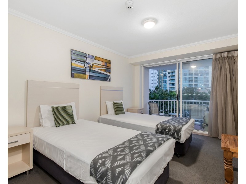 208 & 209/140-144 Ferny Avenue, Surfers Paradise QLD 4217